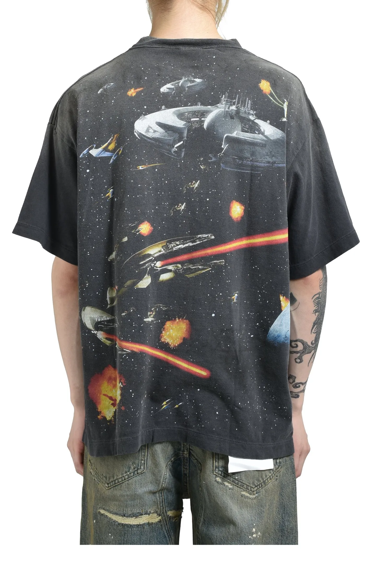 ⚠️The most complex and coolest item of this season, available in stock, available in seconds SAINT Mxxxxxx × STAR WARS SW_SS TEE /STARWARS / BLK Star Wars co-branded model. Fighter printed TEE. Washed black S-XL. Super complex and unconstrained printing design. The T-shirt using the vision of the "N-1 Star Fighter" in Star Wars is the most screen-printed item this season, reaching an astonishing 372 screens. Even the most difficult-to-print parts of the armpits are printed with luxurious printing. In addition, they are also hand-made distressed, splashed with ink, faded with water, and hand-damaged to complete this special and perfect work of art!